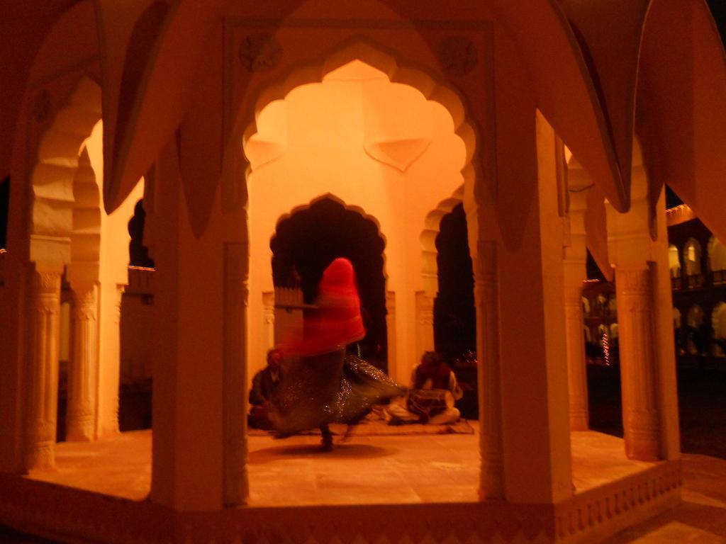 V Resorts Rajmahal Orchha Esterno foto