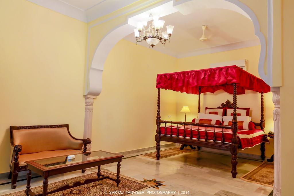 V Resorts Rajmahal Orchha Esterno foto