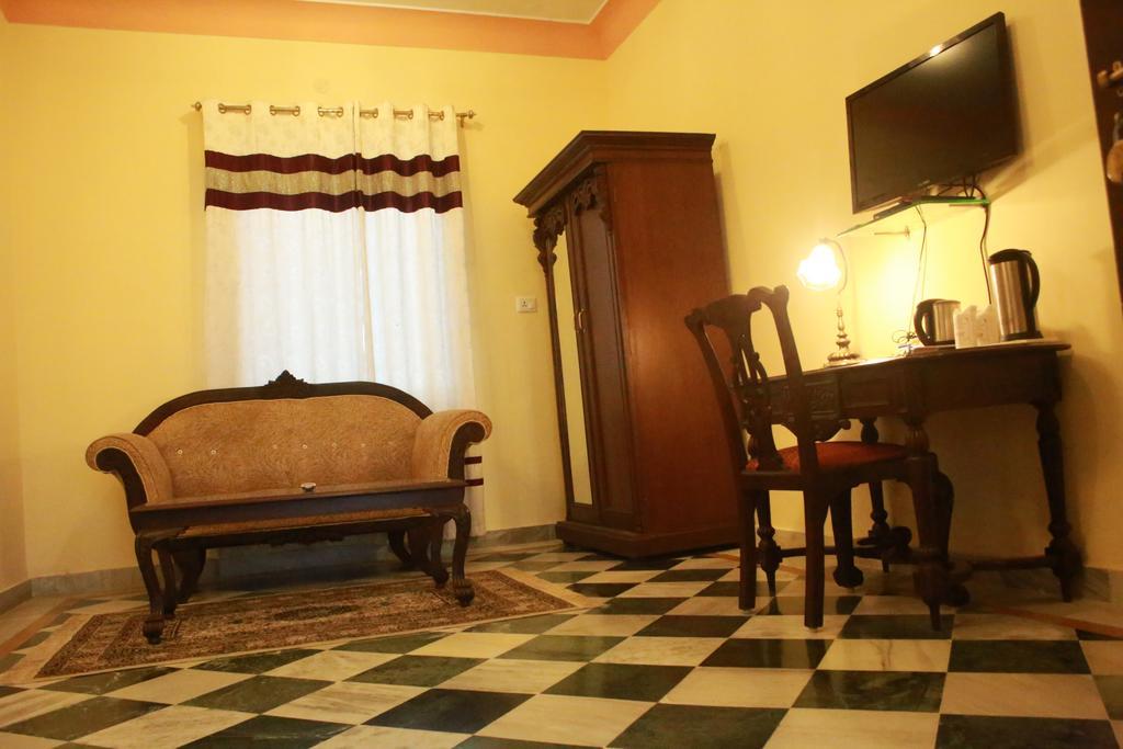 V Resorts Rajmahal Orchha Esterno foto