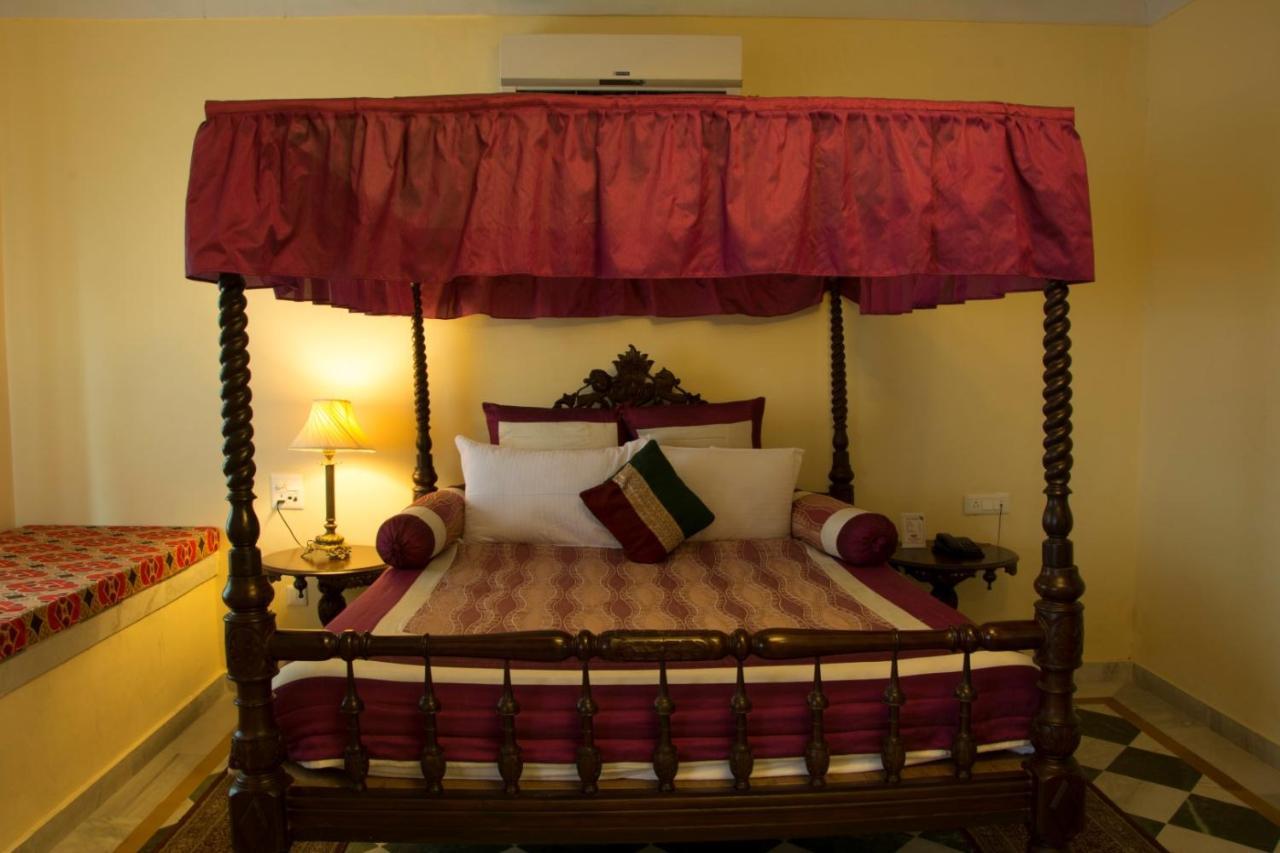 V Resorts Rajmahal Orchha Esterno foto