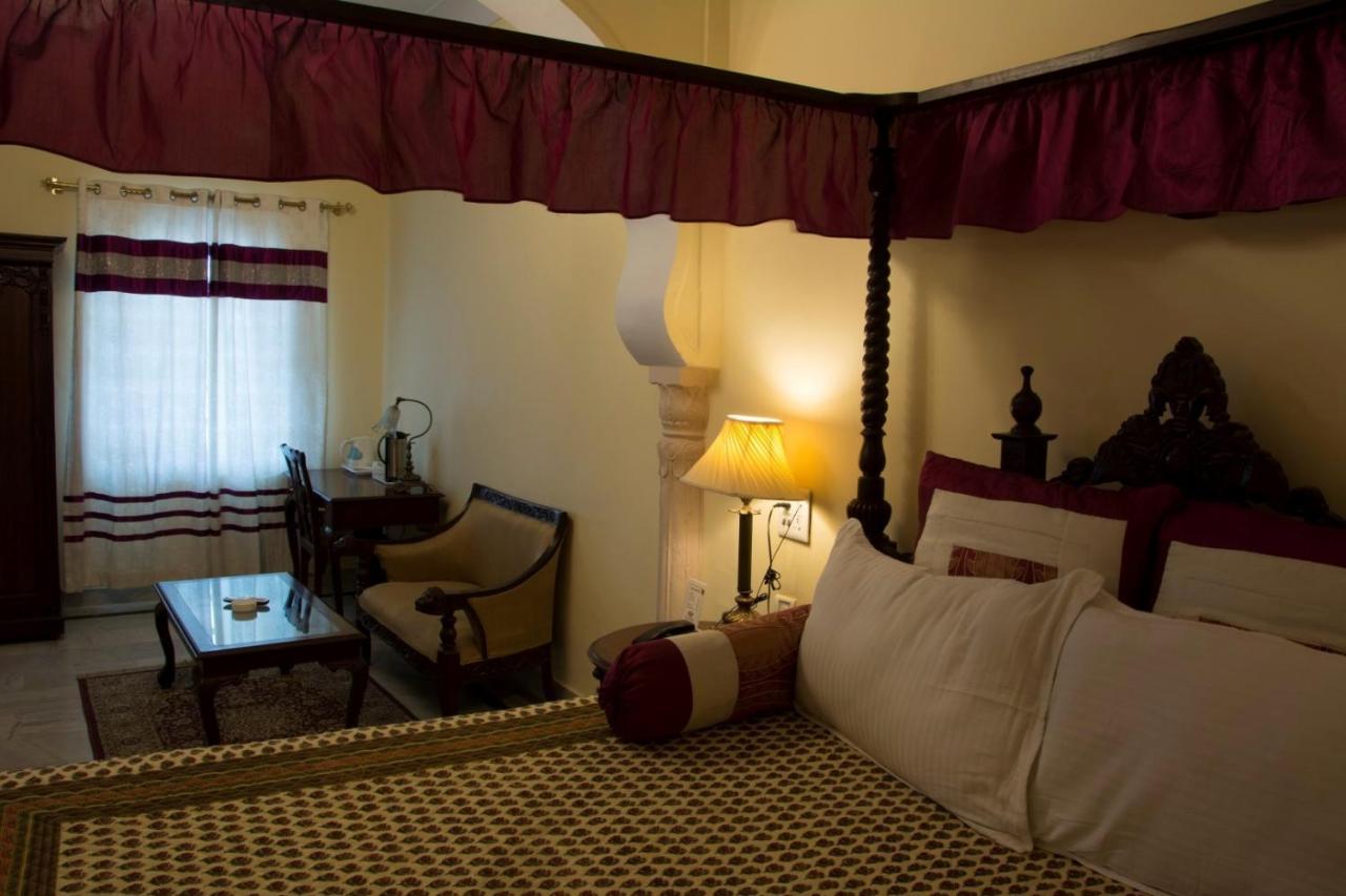 V Resorts Rajmahal Orchha Esterno foto