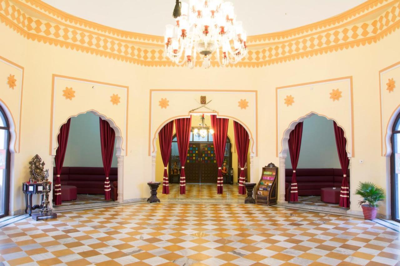 V Resorts Rajmahal Orchha Esterno foto